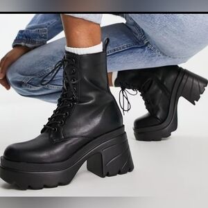 Truffle‎ Collection Black Platform Lace-Up Boots